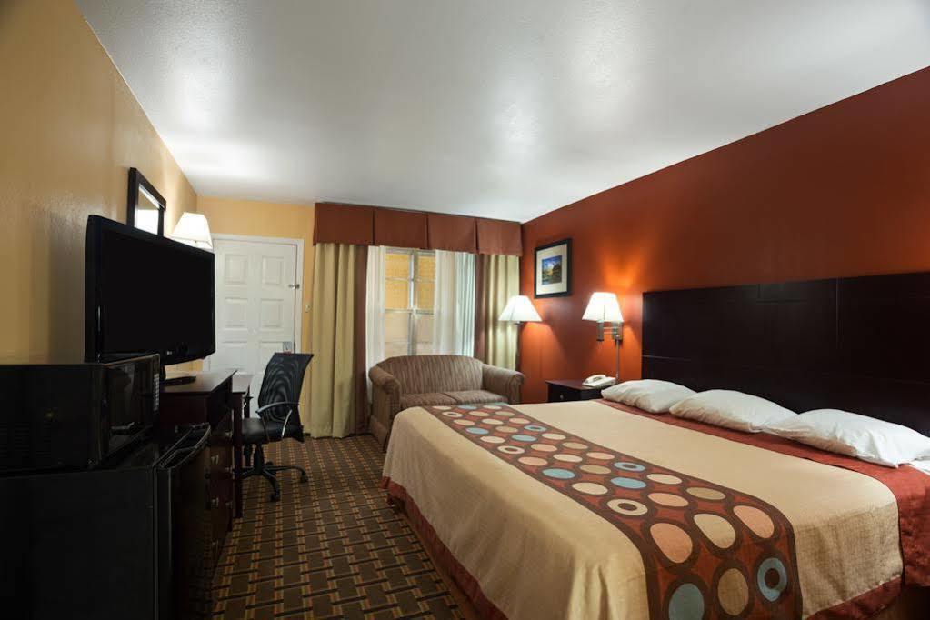 Fairbridge Inn Express Stuttgart Extérieur photo